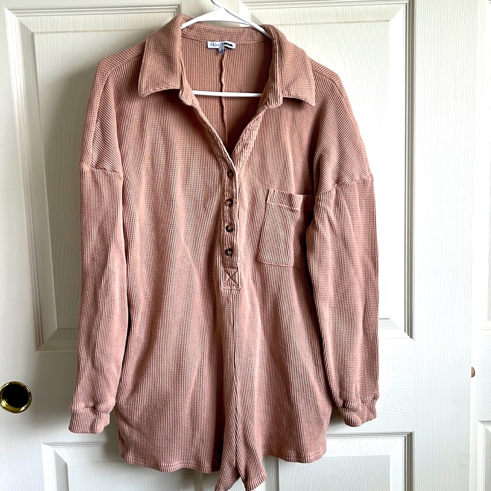 Fashion Nova Small Dusty Rose colored lounge wear.